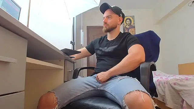 Snapshot of Ryanstone_ chatting on 5, 6, 2026 Ryanstone online show from 5, 6, 2026