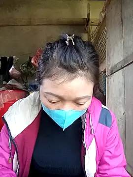 Snapshot of Mami_xxx chatting on 1, 12, 2025 Mami xxx online show from 1, 12, 2025