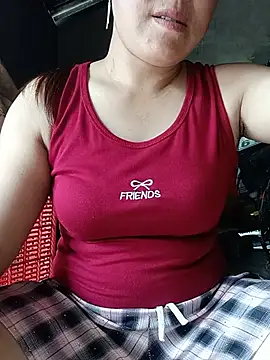 Snapshot of Sara_pusyy chatting on 5, 7, 2026 Sara pusyy online show from 5, 7, 2026