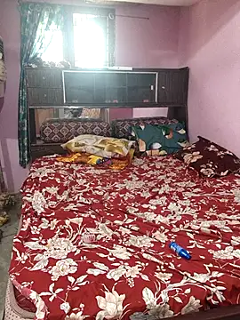 hyd couple7878 online show from 5, 11, 2025