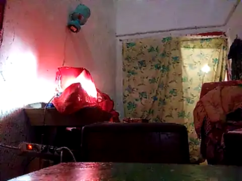 Snapshot of Angel23cm1 chatting on 1, 4, 2026 Angel23cm1 online show from 1, 4, 2026