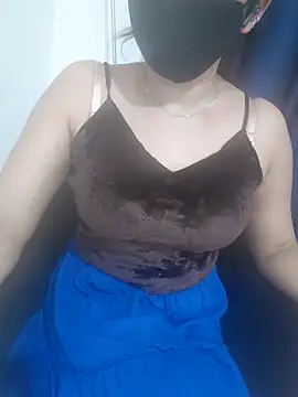 Snapshot of Aarti909090 chatting on 7, 5, 2026 Aarti909090 online show from 7, 5, 2026