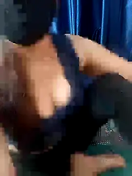 Aarti909090 online show from 8, 3, 2026