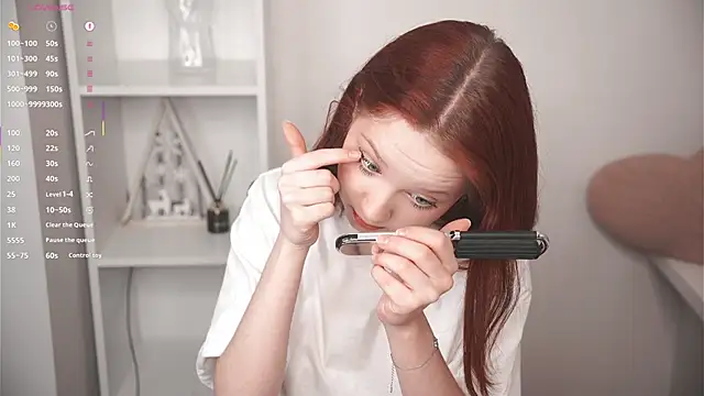 MaisieStarlight online show from 15, 2, 2026