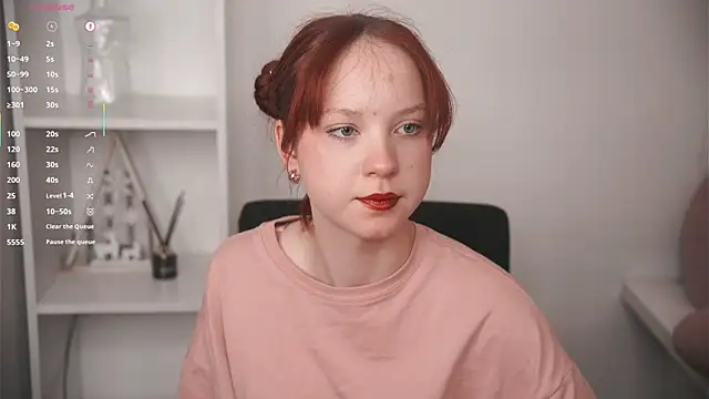 MaisieStarlight online show from 27, 2, 2026