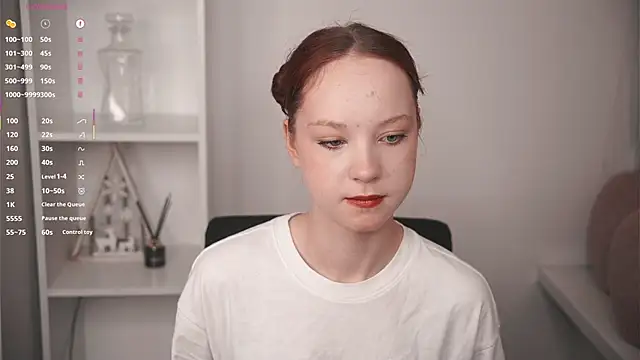 MaisieStarlight online show from 26, 2, 2026