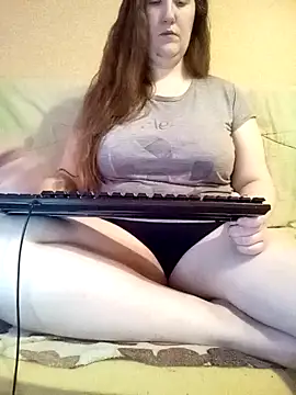 Snapshot of ms_evilidya chatting on 3, 11, 2025 ms evilidya online show from 3, 11, 2025