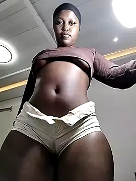 SweetSavage18 online show from 5, 12, 2025