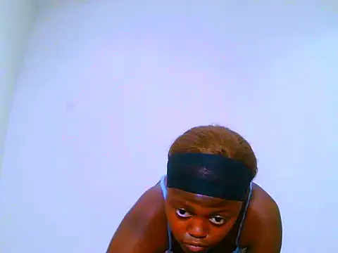 SweetSavage18 online show from 15, 11, 2025