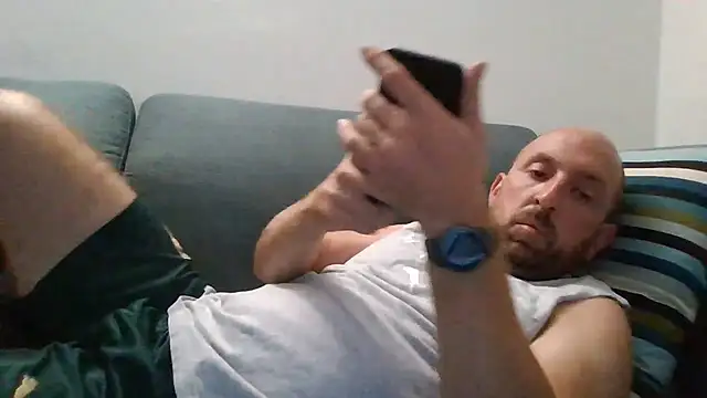 Snapshot of luca_beech88 chatting on 13, 7, 2026 luca beech88 online show from 13, 7, 2026