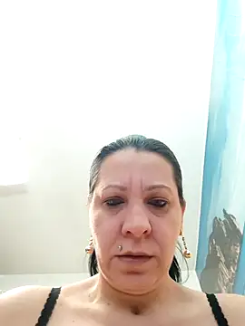 SugarDiamonds online show from 6, 4, 2026