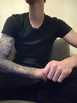 Snapshot of DeepSecret0 chatting on 11, 11, 2025 DeepSecret0 online show from 11, 11, 2025