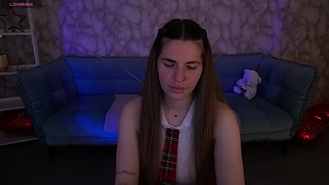 Snapshot of DanielaReign chatting on 25, 4, 2026 DanielaReign online show from 25, 4, 2026