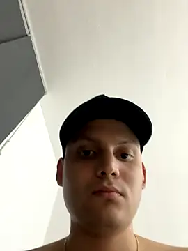 Snapshot of Atlass0108 chatting on 3, 11, 2025 Atlass0108 online show from 3, 11, 2025