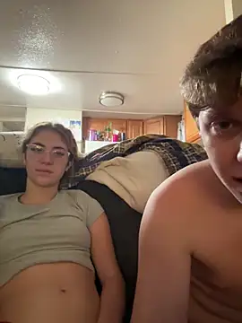 justenxoxo online show from 12, 11, 2025