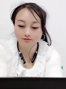 Alice-Baby520 online show from 3, 11, 2025