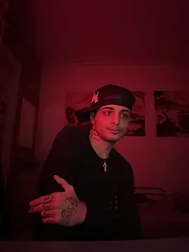 Snapshot of jiggy823 chatting on 7, 11, 2025 jiggy823 online show from 7, 11, 2025