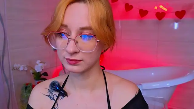 WICKEDEMBER online show from 7, 2, 2026