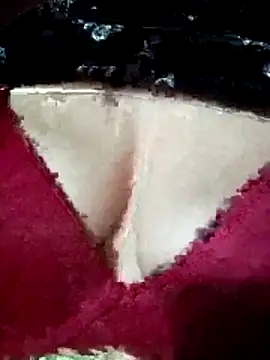 Snapshot of LenaLy2k chatting on 4, 11, 2025 LenaLy2k online show from 4, 11, 2025