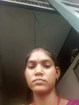 Jooli cuty online show from 6, 11, 2025