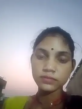 Jooli cuty online show from 25, 11, 2025