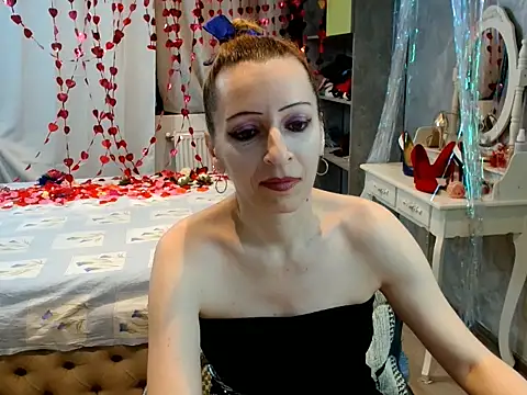 AnneDevrim online show from 5, 2, 2026