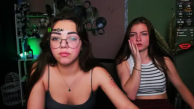 Snapshot of baby_hotte chatting on 26, 11, 2025 baby hotte online show from 26, 11, 2025