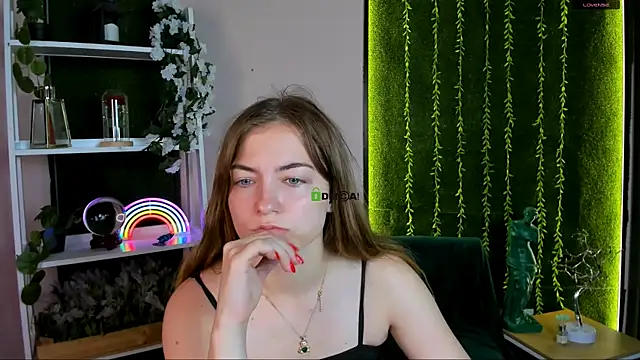 Snapshot of baby_hotte chatting on 30, 6, 2026 baby hotte online show from 30, 6, 2026