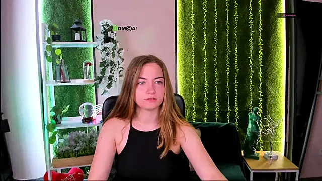 Snapshot of baby_hotte chatting on 26, 6, 2026 baby hotte online show from 26, 6, 2026