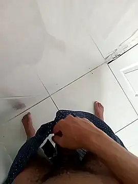 Snapshot of UNCLEZESTYY chatting on 24, 2, 2026 UNCLEZESTYY online show from 24, 2, 2026