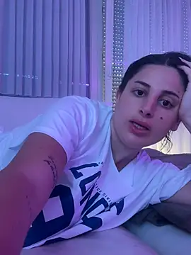 jojoa23 online show from 14, 4, 2026