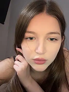 Snapshot of hopbunny chatting on 9, 11, 2025 hopbunny online show from 9, 11, 2025