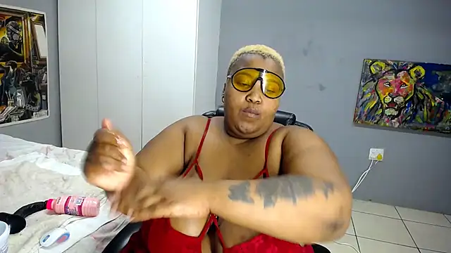 BigAssBBW24 online show from 15, 4, 2026