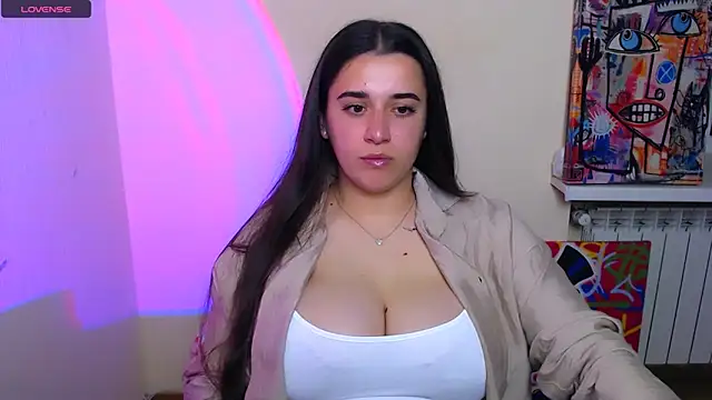 Snapshot of AlinaDoll_ chatting on 26, 5, 2026 AlinaDoll online show from 26, 5, 2026