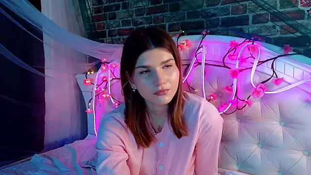 WilmaJohnson online show from 10, 3, 2026