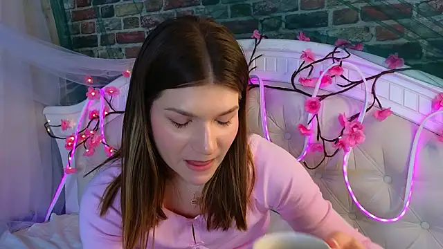 WilmaJohnson online show from 13, 3, 2026