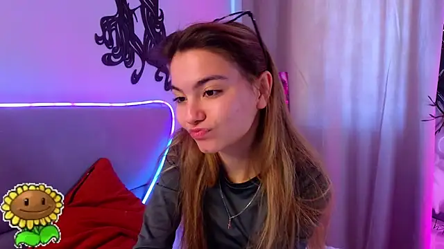 MargieDavidson online show from 24, 2, 2026