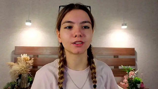 MargieDavidson online show from 2, 2, 2026