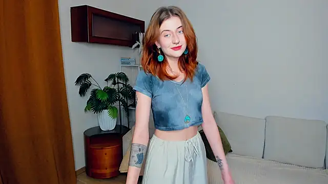 EmmalineNasir online show from 10, 11, 2025