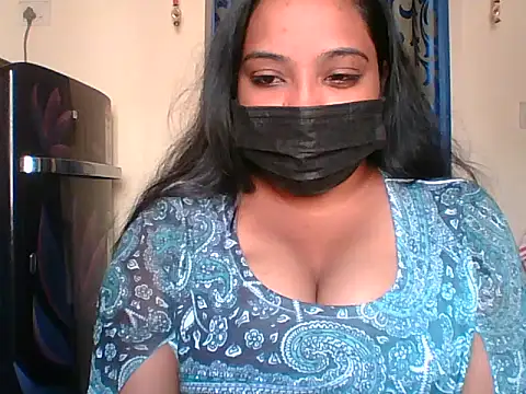 Mathi cam online show from 3, 3, 2026