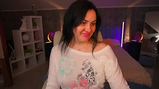 VelvetLuck online show from 23, 4, 2026