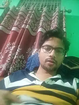 Snapshot of rajforeal chatting on 7, 11, 2025 rajforeal online show from 7, 11, 2025