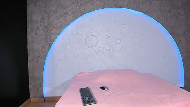 Shanelsmith online show from 17, 2, 2026