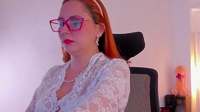 Snapshot of MistressErza chatting on 16, 7, 2026 MistressErza online show from 16, 7, 2026