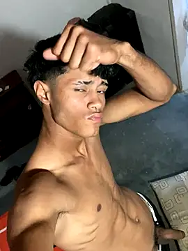 Snapshot of meliodas_23cm chatting on 24, 11, 2025 meliodas 23cm online show from 24, 11, 2025