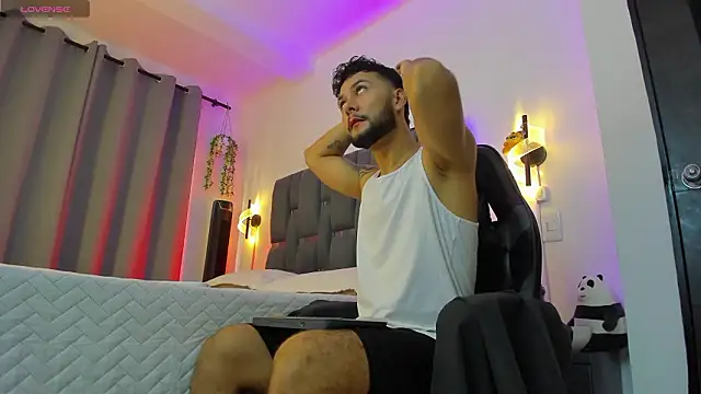 noah corvelle online show from 18, 1, 2026