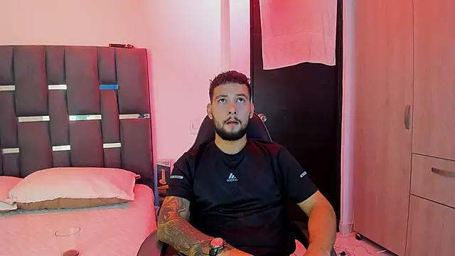 noah corvelle online show from 12, 11, 2025