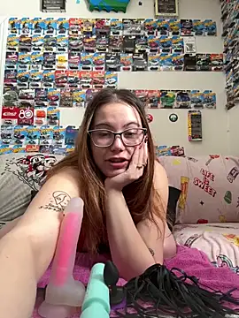 FreakyDreama online show from 3, 3, 2026