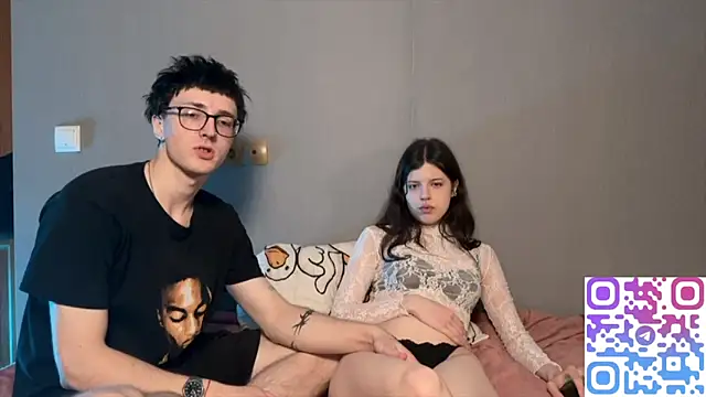 Snapshot of t_files_x chatting on 5, 11, 2025 t files x online show from 5, 11, 2025