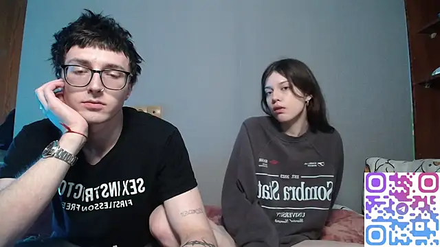 Snapshot of t_files_x chatting on 8, 11, 2025 t files x online show from 8, 11, 2025